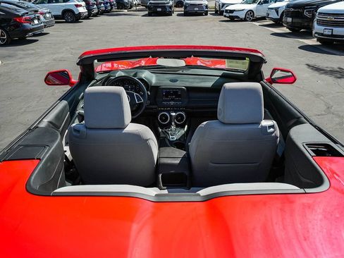 Used 2023 Chevrolet Camaro LT RWD image 15