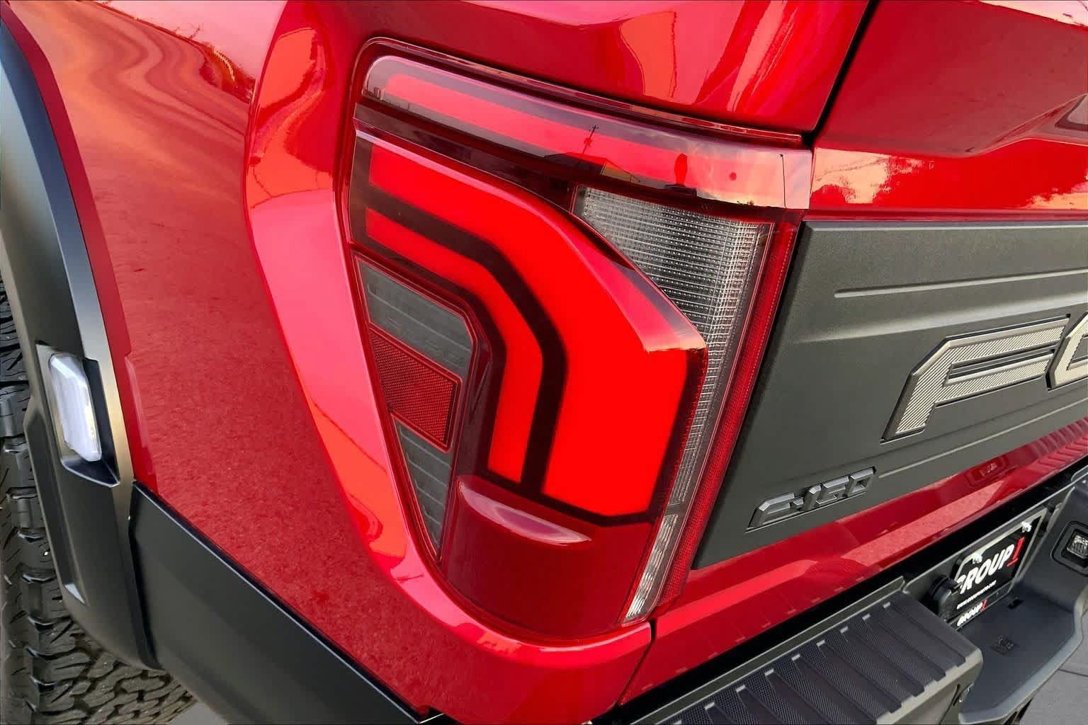 Used 2025 Ford F150 Raptor AWD/4WD image 29