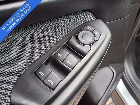 Used 2025 Chevrolet TrailBlazer LT FWD image 17