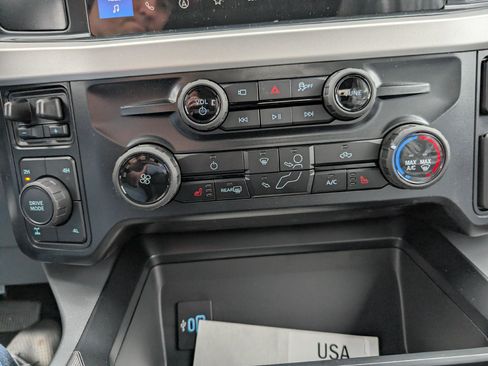 New 2026 Ford F250 XLT w/ XLT Premium Package image 21