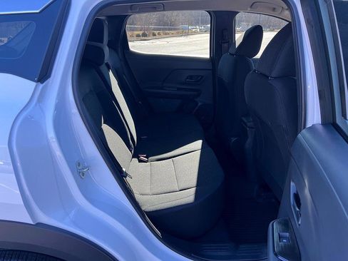 New 2026 Nissan Kicks S image 25