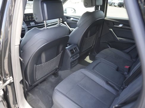 Certified 2022 Audi SQ5 Premium Plus w/ Premium Plus Package image 27