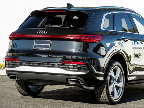 Certified 2025 Audi Q5 Premium w/ Premium Plus AWD/4WD image 8