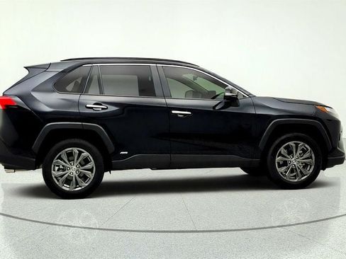 Used 2025 Toyota RAV4 Limited w/ Advanced Technology Package AWD/4WD image 4