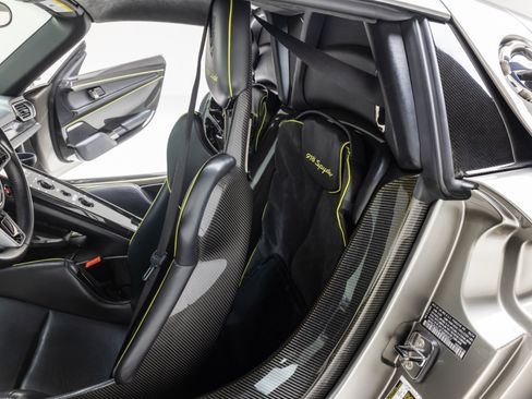 Used 2015 Porsche 918 Spyder AWD/4WD image 80
