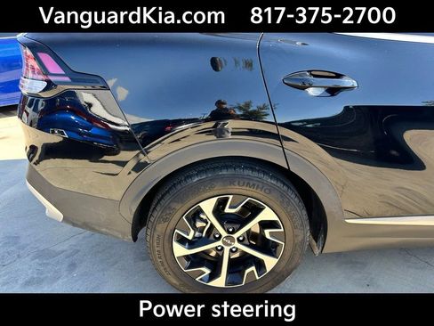 Certified 2025 Kia Sportage EX image 10
