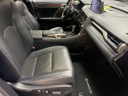 Used 2020 Lexus RX 450hL AWD w/ Premium Package image 35