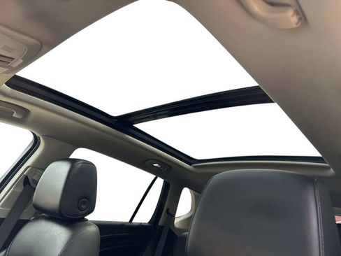 Used 2020 Buick Envision Premium AWD/4WD image 36