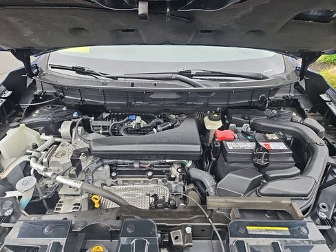 Used 2019 Nissan Rogue SV w/ Premium Package AWD/4WD image 33