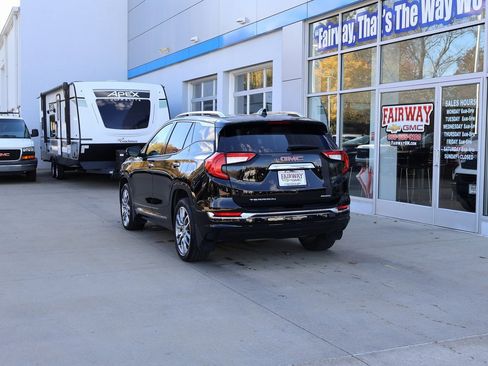 Certified 2024 GMC Terrain Denali w/ Denali Premium Package image 8