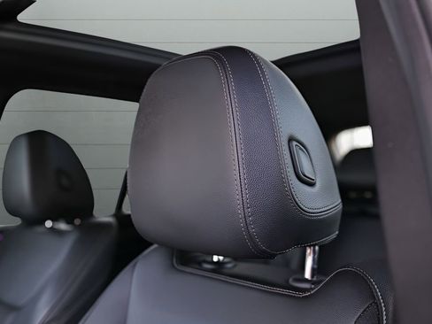 Used 2024 BMW X3 xDrive30i w/ Convenience Package image 41