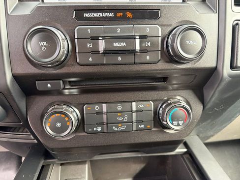 Used 2018 Ford F150 XL w/ Equipment Group 101A Mid AWD/4WD image 30