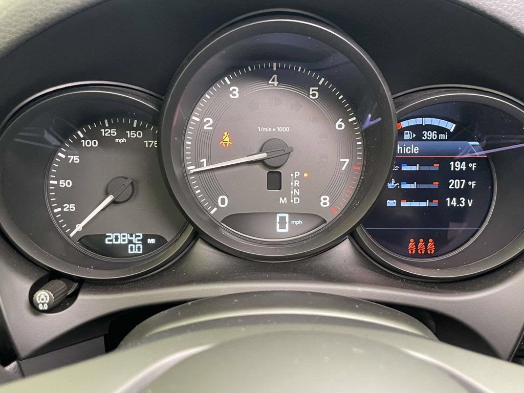 Certified 2023 Porsche Panamera 4 AWD/4WD image 92