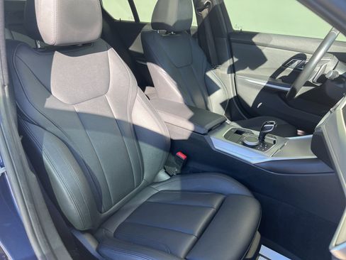 Used 2019 BMW 330i Sedan w/ Convenience Package image 21