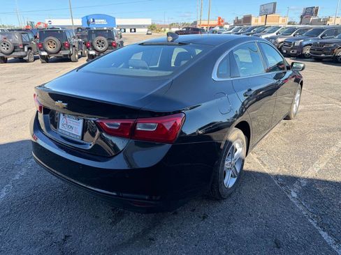 Used 2022 Chevrolet Malibu LS image 5