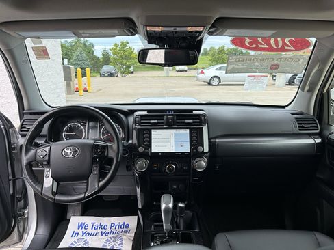 Certified 2023 Toyota 4Runner TRD Off-Road Premium image 17