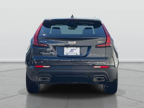 Used 2023 Cadillac XT4 Luxury w/ Cold Weather Package AWD/4WD image 7