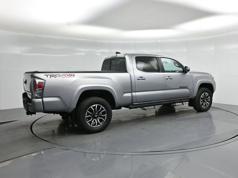 Used 2021 Toyota Tacoma TRD Sport w/ Technology Package image 24