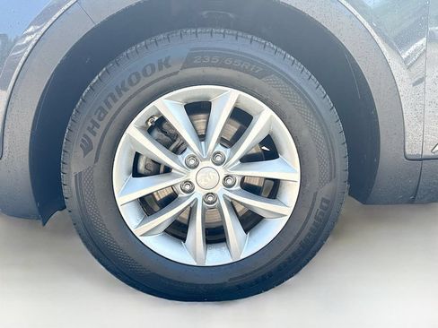 Used 2017 Kia Sorento AWD image 29