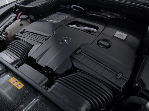 Used 2022 Mercedes-Benz Maybach GLS 600 4MATIC image 77