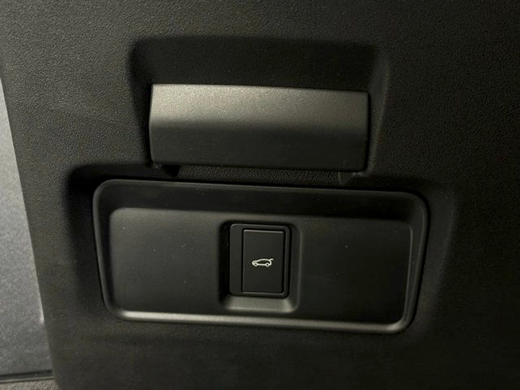 New 2026 Land Rover Range Rover Evoque S AWD/4WD image 37