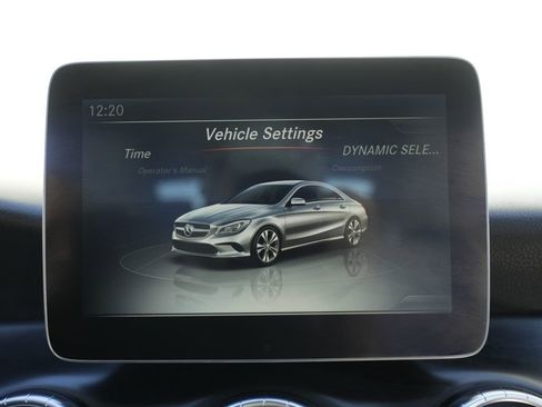 Used 2018 Mercedes-Benz CLA 250 4MATIC image 29