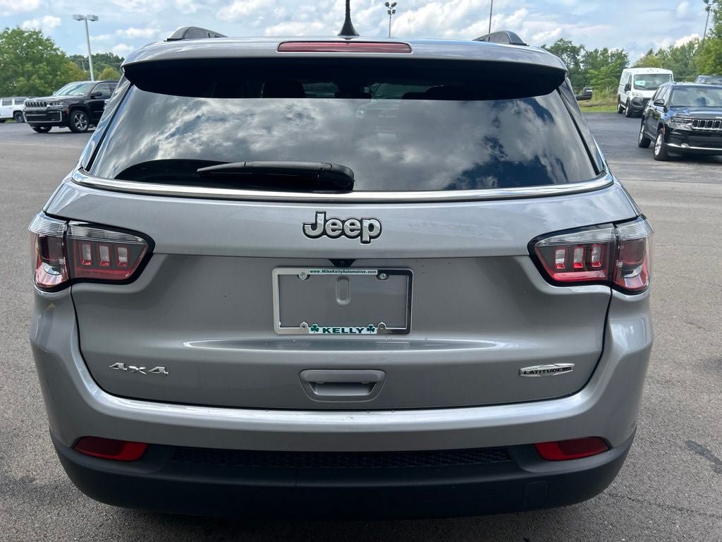 Used 2022 Jeep Compass Latitude AWD/4WD image 5