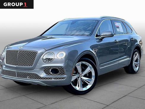 Used 2017 Bentley Bentayga AWD/4WD image 1