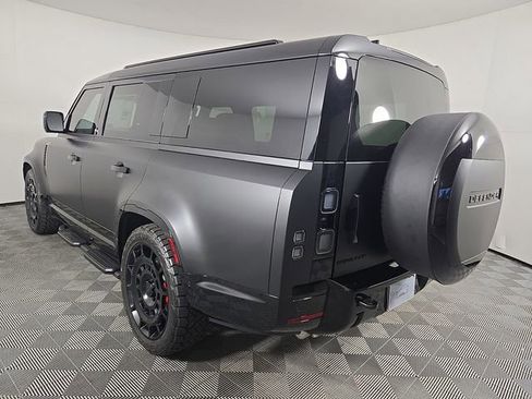 New 2026 Land Rover Defender 130 X-Dynamic SE AWD/4WD image 7