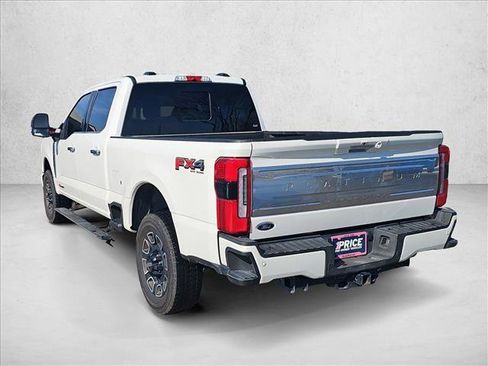Certified 2024 Ford F250 Platinum AWD/4WD image 4
