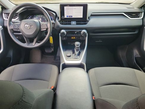 Used 2025 Toyota RAV4 LE image 12