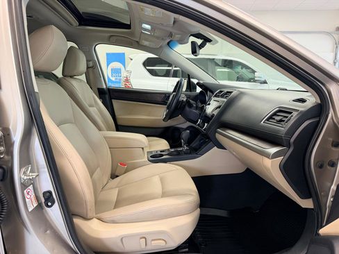 Used 2018 Subaru Outback 2.5i Limited AWD/4WD image 26