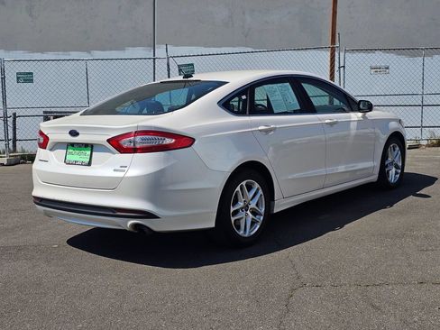 Used 2013 Ford Fusion SE FWD image 7
