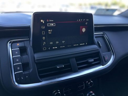 Used 2023 GMC Yukon XL AT4 image 21