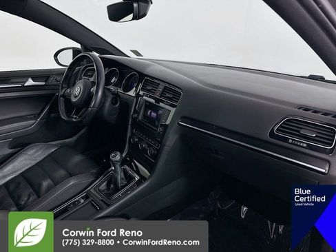 Used 2017 Volkswagen Golf R 4-Door image 32