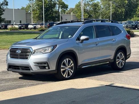 Used 2020 Subaru Ascent Limited w/ Technology Package AWD/4WD image 9
