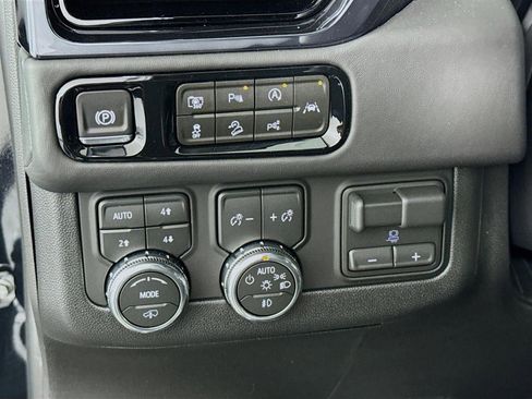 New 2026 GMC Yukon XL AT4 Ultimate image 10