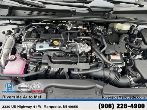 Used 2024 Toyota Prius Prime Premium w/ Advanced Technology Package FWD image 13