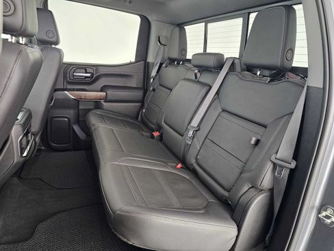 Used 2021 GMC Sierra 1500 Denali w/ Denali Ultimate Package AWD/4WD image 17