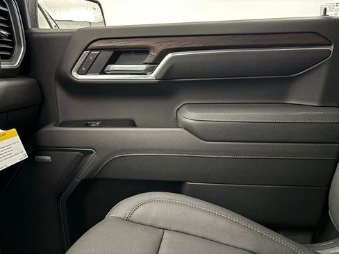 New 2026 GMC Sierra 1500 SLT w/ SLT Premium Plus Package image 43