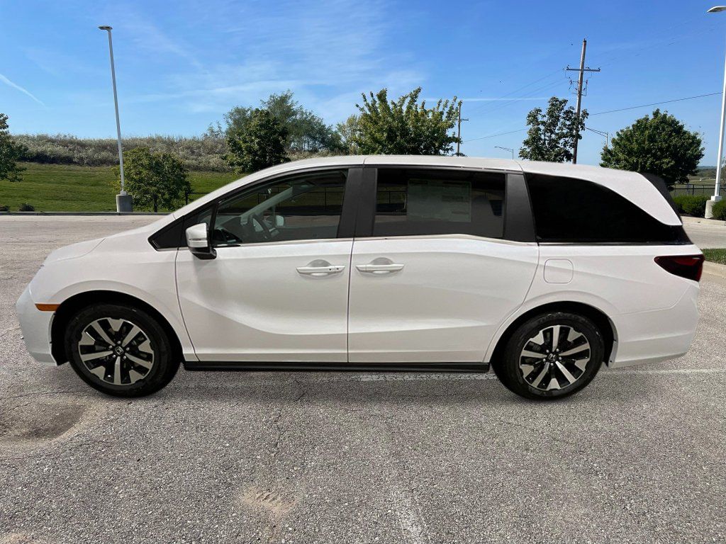 New 2027 Honda Odyssey EX-L image 3