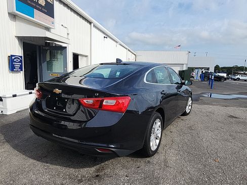 Used 2023 Chevrolet Malibu LT w/ Driver Confidence Package FWD image 5