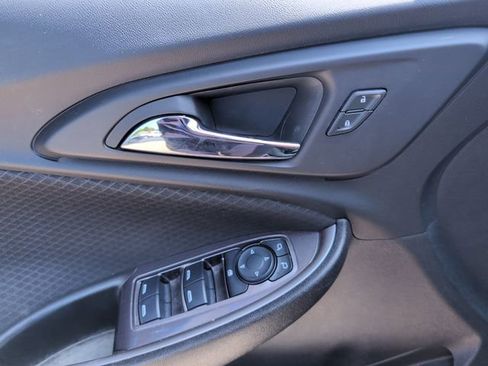 Used 2023 Chevrolet Malibu LT w/ Driver Confidence Package FWD image 13