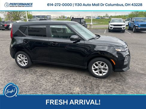 Used 2021 Kia Soul S image 3