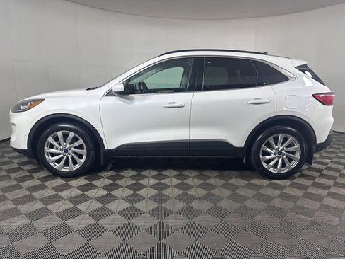 Certified 2022 Ford Escape Titanium w/ Titanium Elite Package image 7