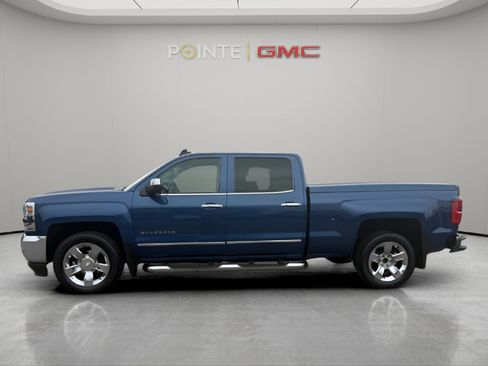 Used 2018 Chevrolet Silverado 1500 LTZ w/ LTZ Plus Package AWD/4WD image 6