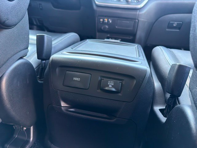 Used 2017 Toyota Sienna SE Premium FWD image 14