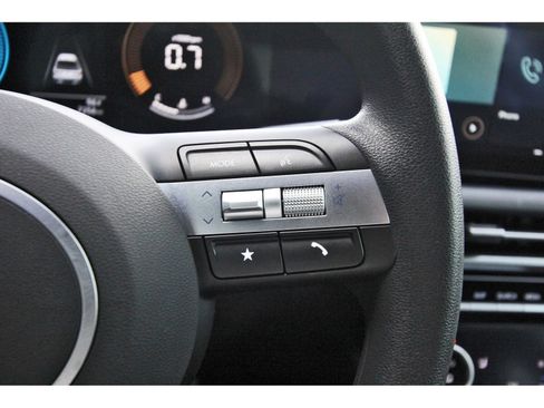 Certified 2026 Hyundai Santa Cruz SEL FWD image 18