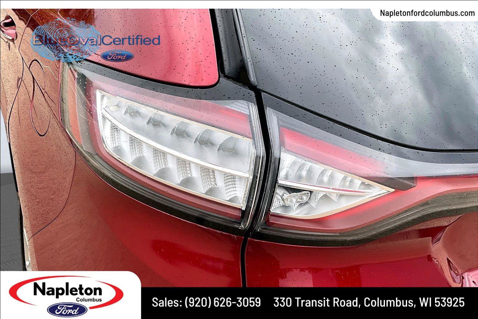 Used 2018 Ford Edge Titanium w/ Equipment Group 302A FWD image 31