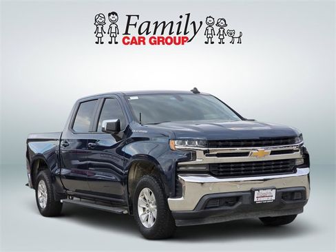 Used 2019 Chevrolet Silverado 1500 LT w/ All-Star Edition image 2